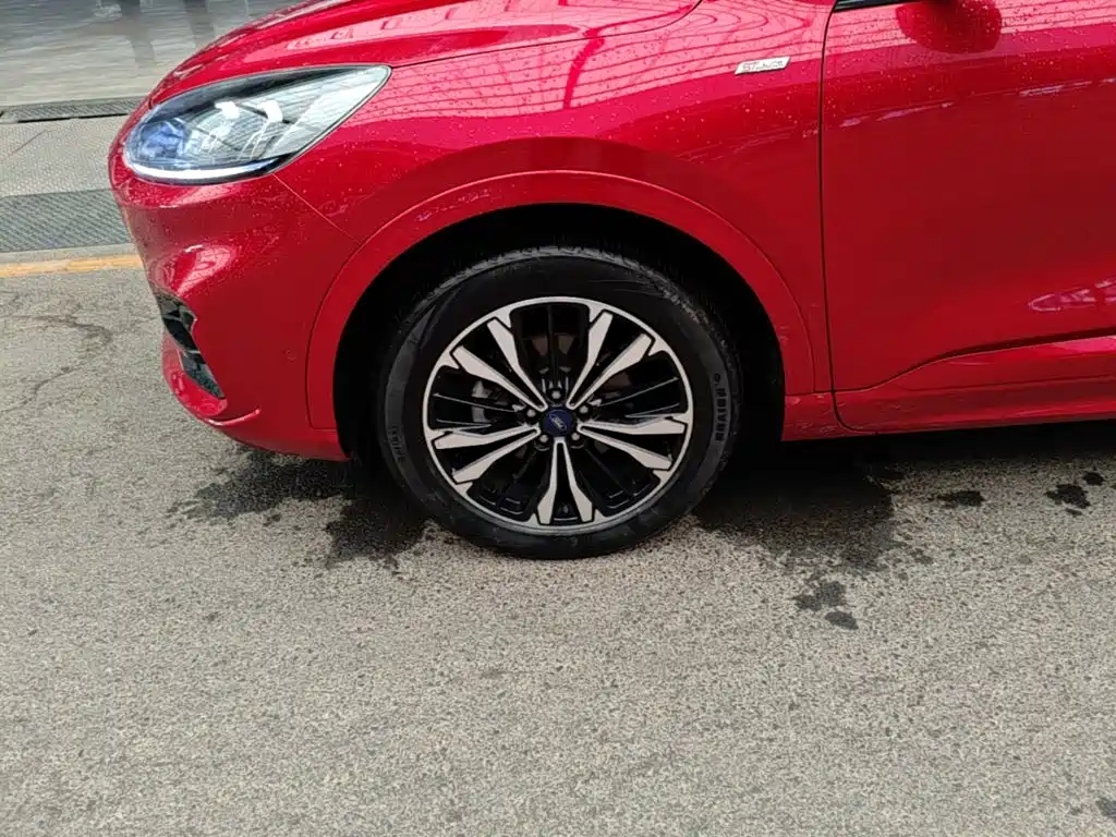 Ford Escape — миниатюра 23