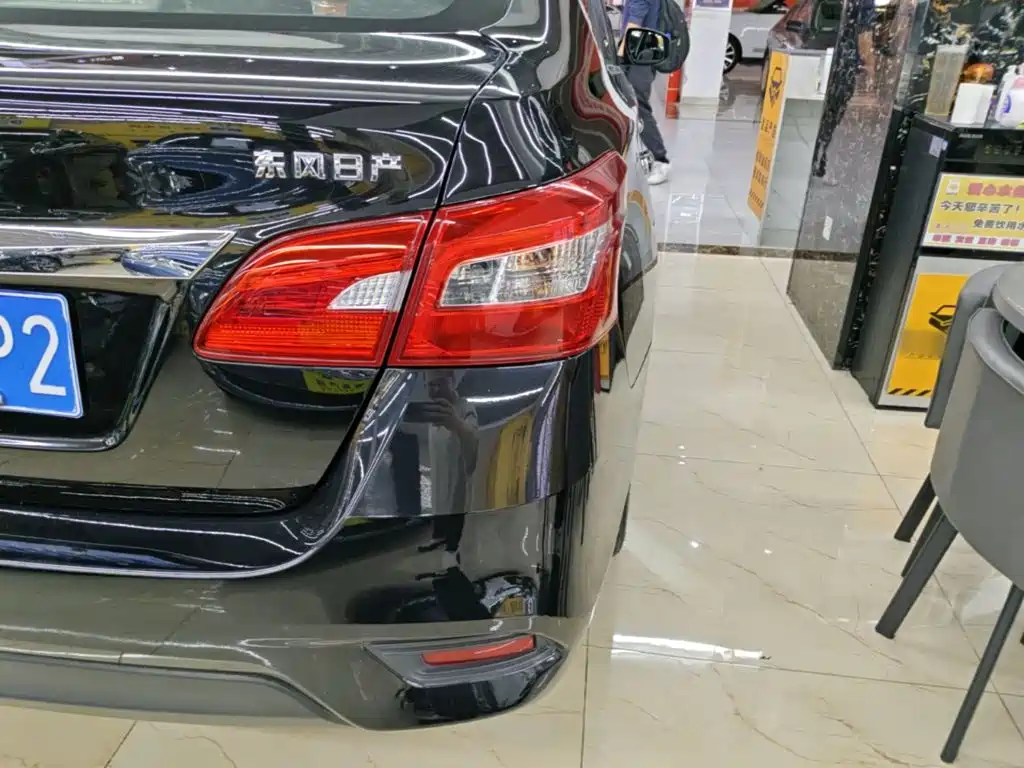 Nissan Sylphy — миниатюра 8