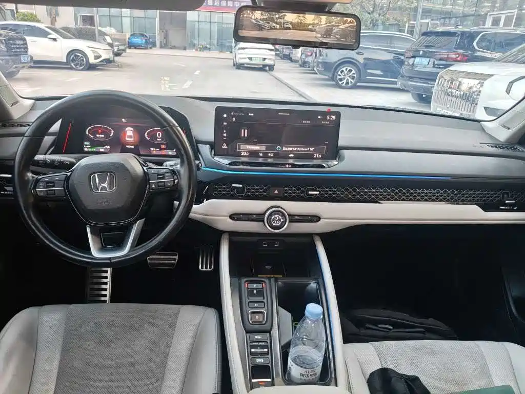 Honda Accord New Energy — миниатюра 7