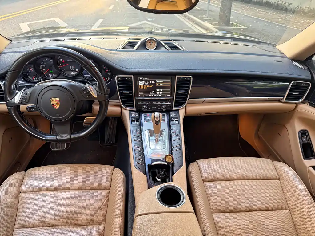 Porsche Panamera — миниатюра 8