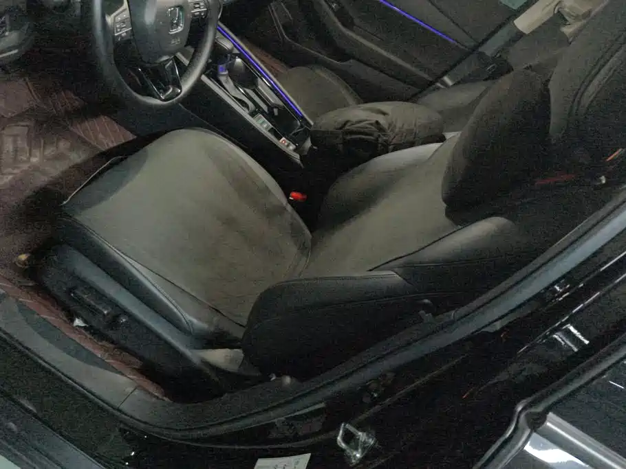 Honda Accord — миниатюра 9