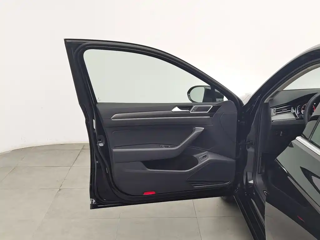 Volkswagen Magotan — миниатюра 8