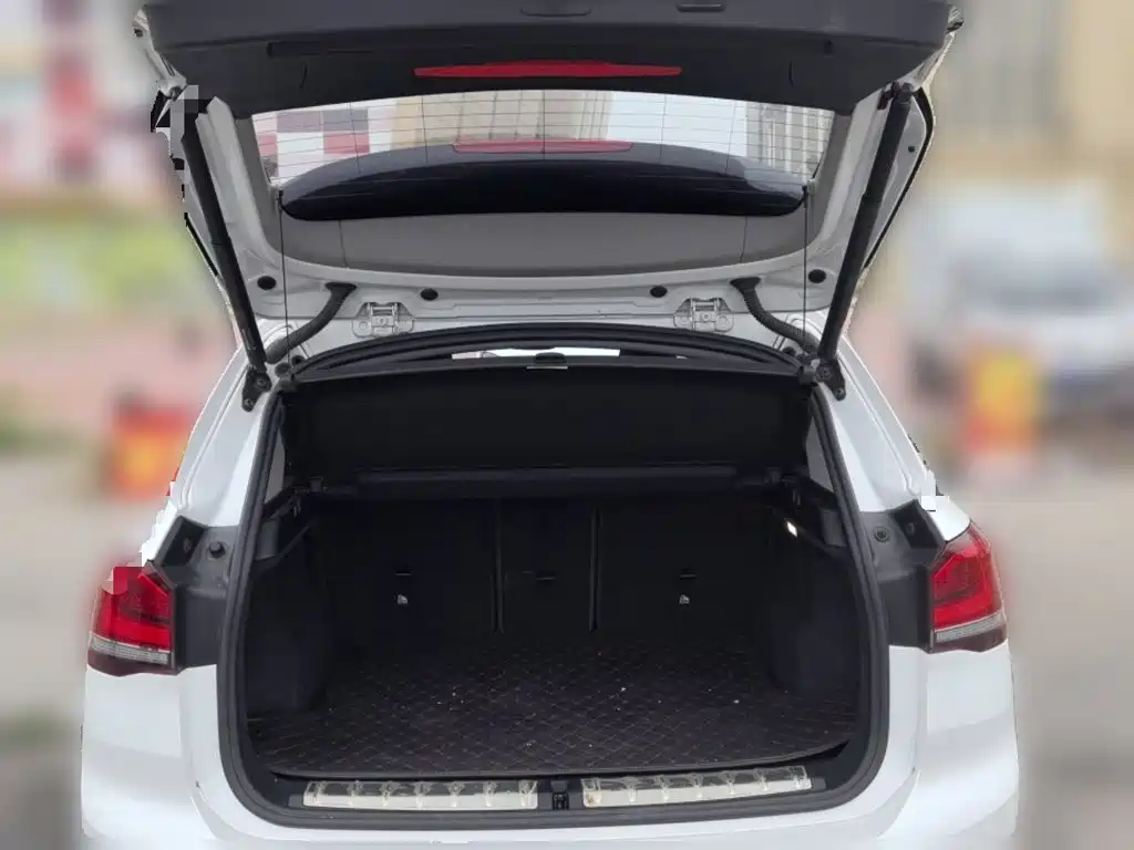 BMW X1 — миниатюра 20