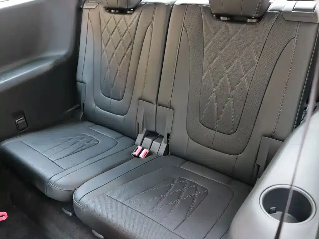 Hongqi HONGQI HS7 PHEV