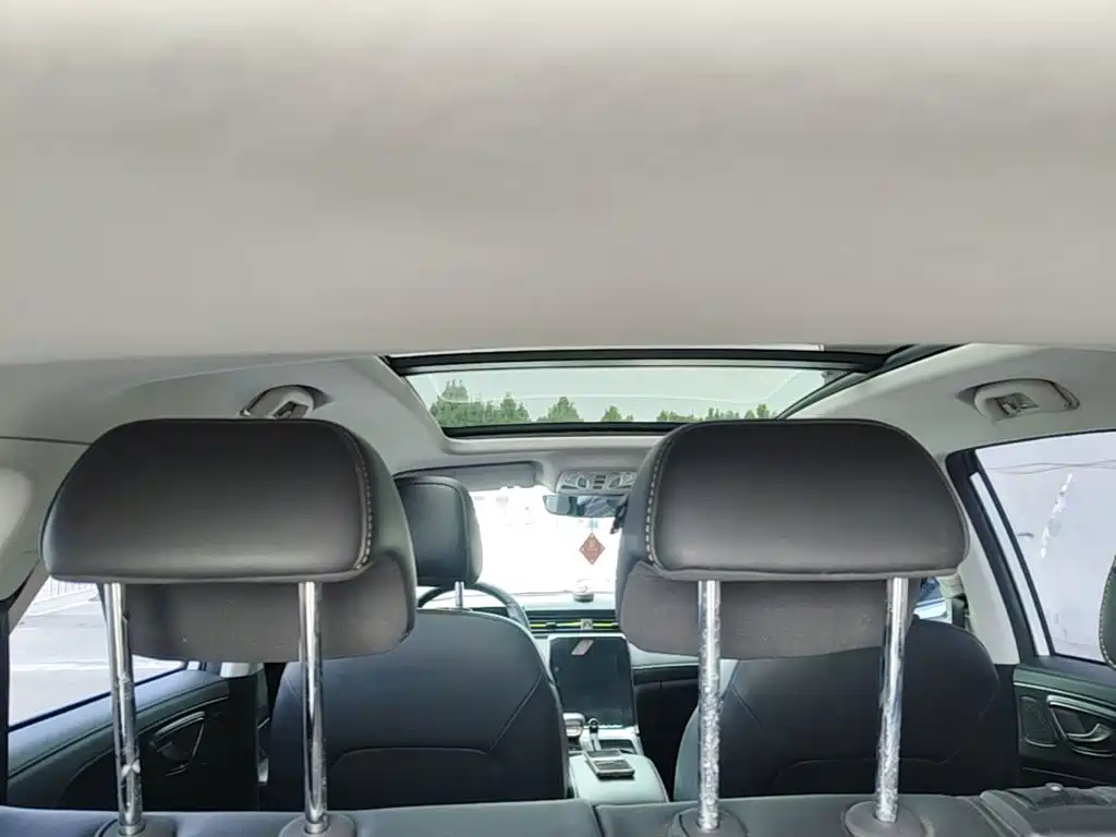 Roewe RX5 — миниатюра 18