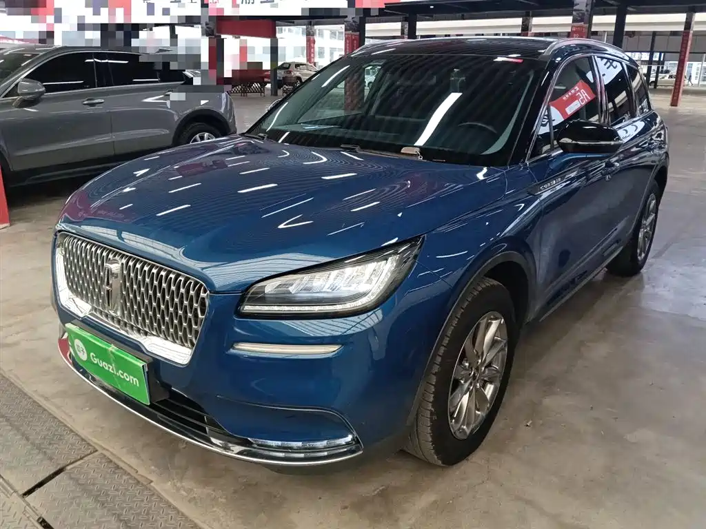 Lincoln Corsair 2021