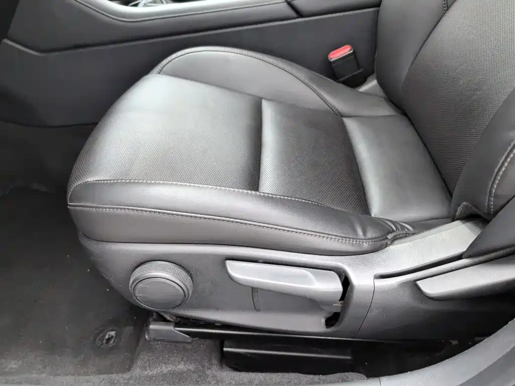 Mazda 3 Axela — миниатюра 20