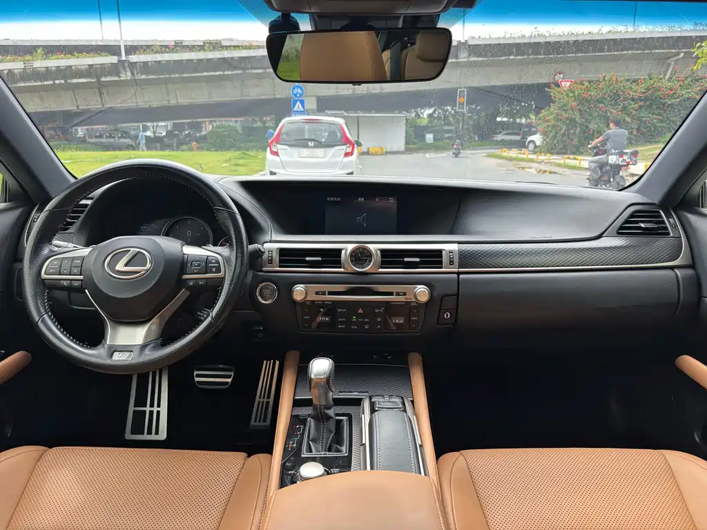 Lexus GS — миниатюра 9