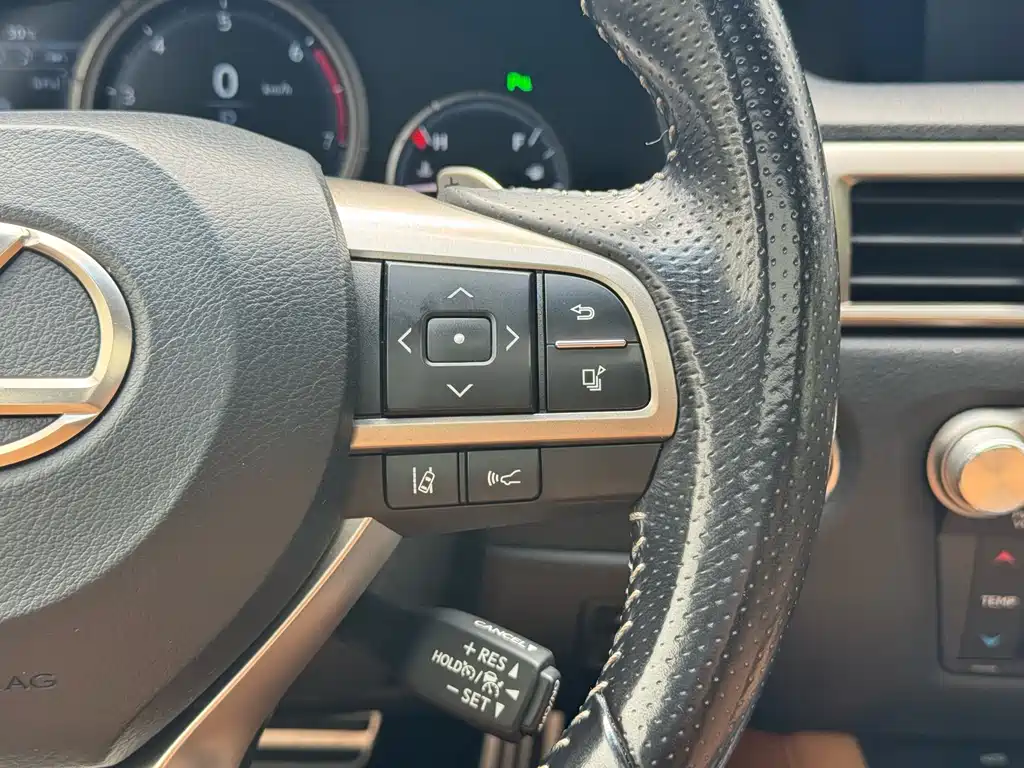 Lexus GS — миниатюра 17