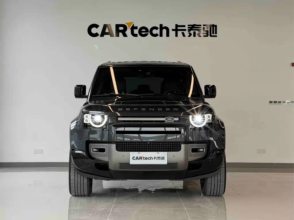 Land Rover Defender — миниатюра 2
