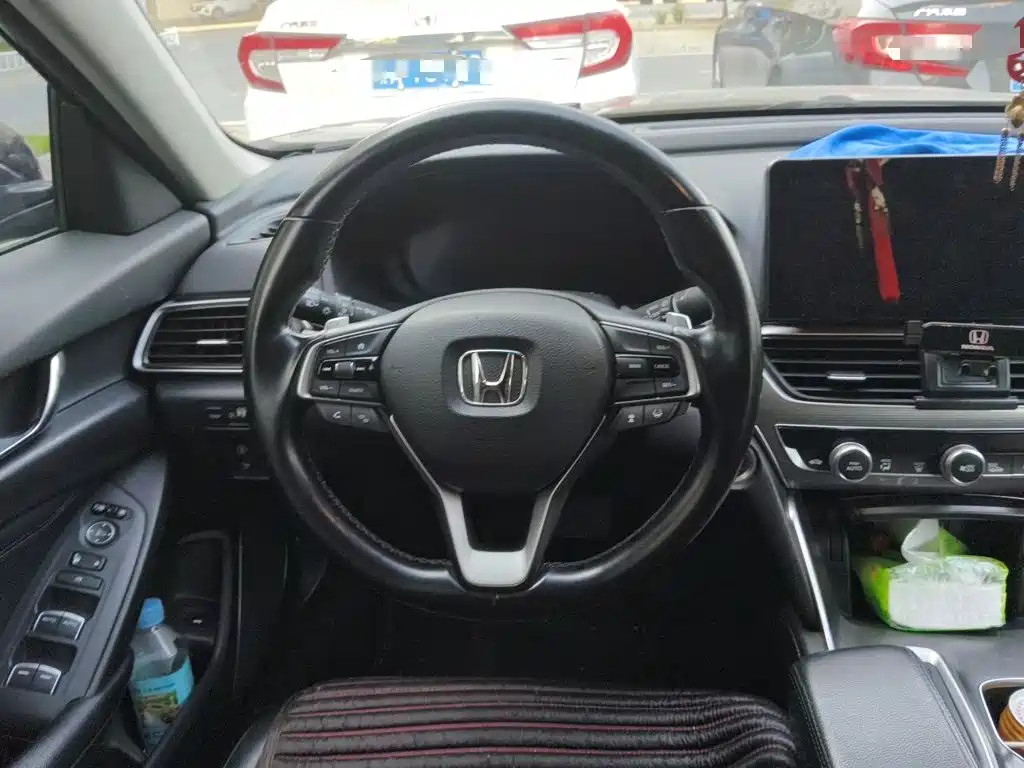Honda Accord — миниатюра 3