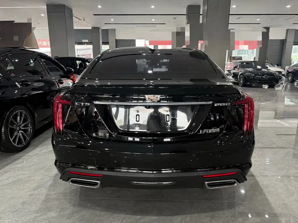 Cadillac CT5 — миниатюра 9