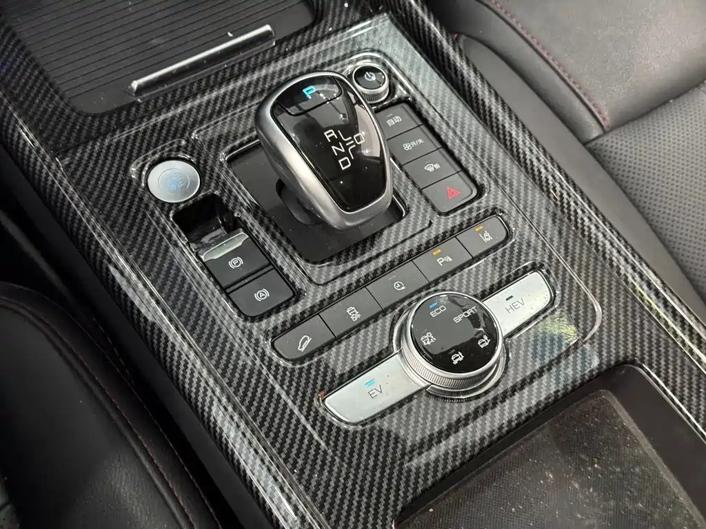 BYD Tang New Energy — миниатюра 21