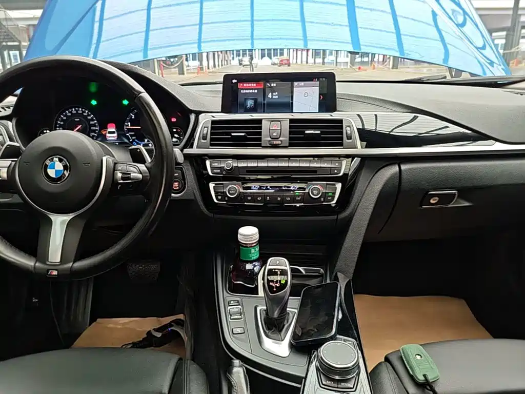 BMW 3 Series — миниатюра 13