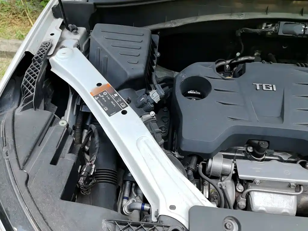 Roewe RX5 — миниатюра 20
