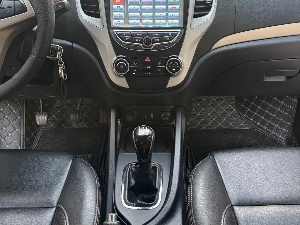 Changan CS35 — миниатюра 16