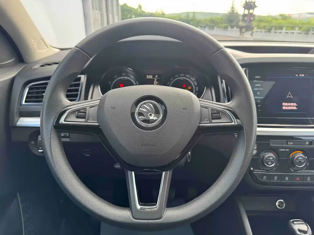 Skoda Kamiq Facelift 1.5L Auto Comfort Enjoy Edition, фото 15
