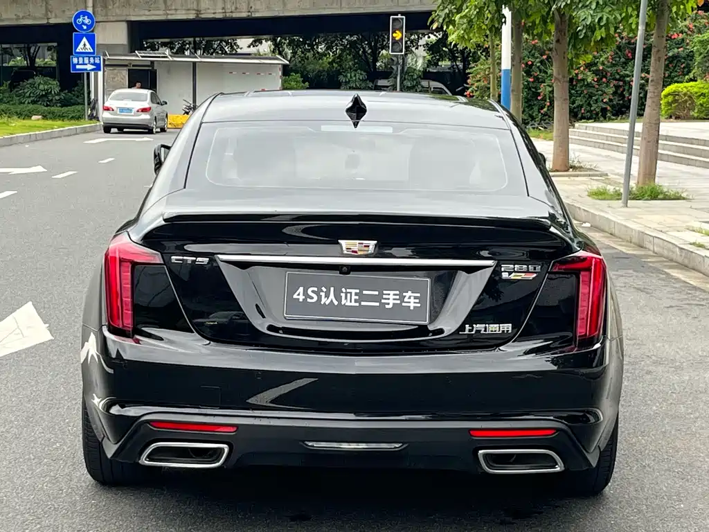 Cadillac CT5 — миниатюра 6