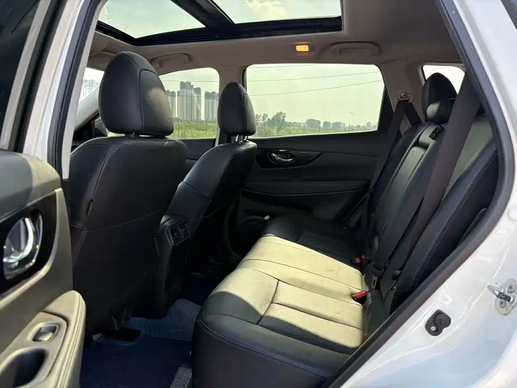 Nissan X-Trail 2023 2.0L