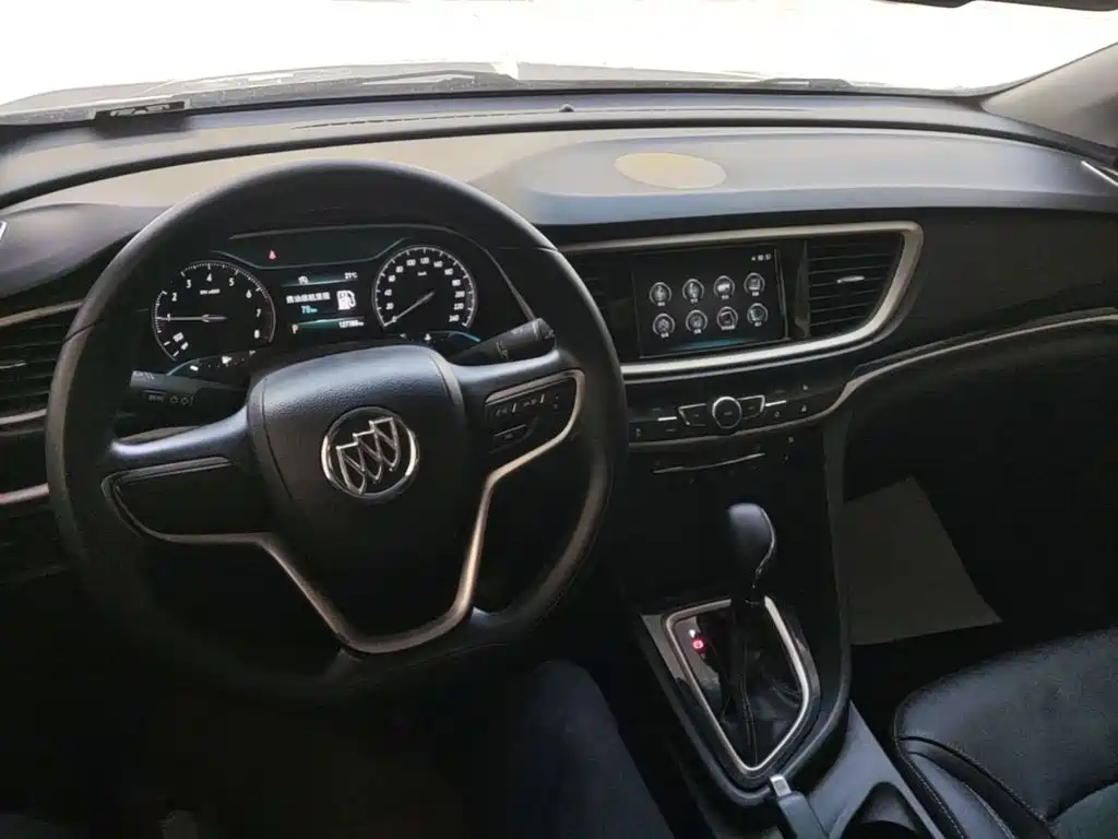 Buick Excelle — миниатюра 10