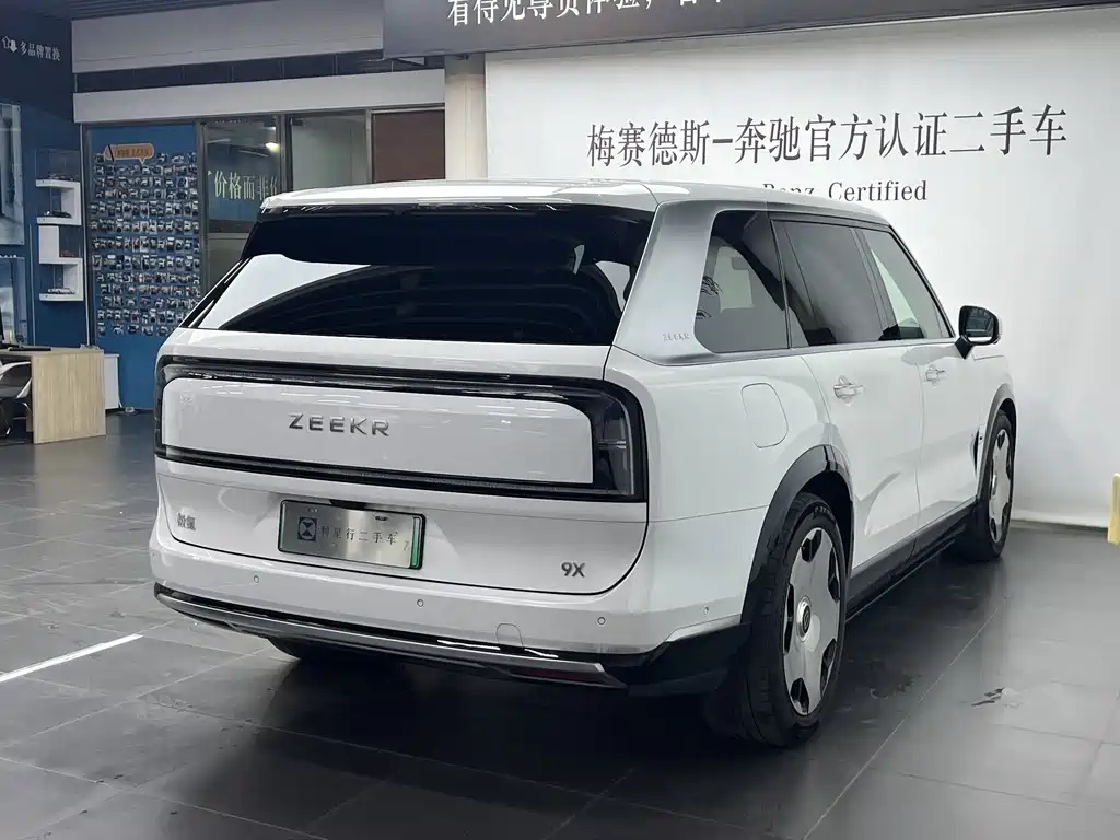 Zeekr 9X — миниатюра 6