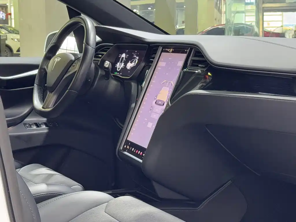 Tesla Model X 2016 Model X 75D