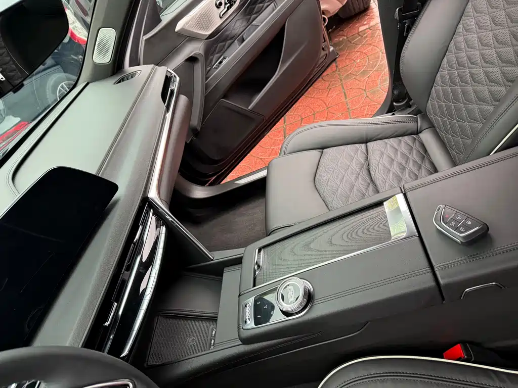 Cadillac CT6 — миниатюра 4