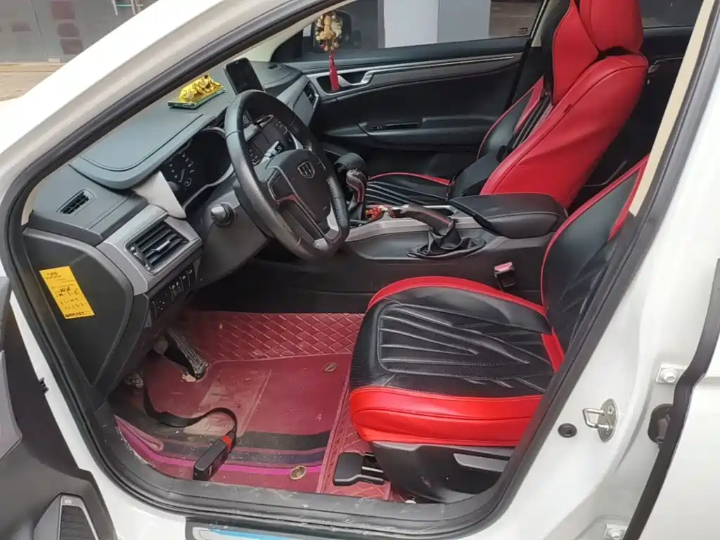 Geely Emgrand GL — миниатюра 15