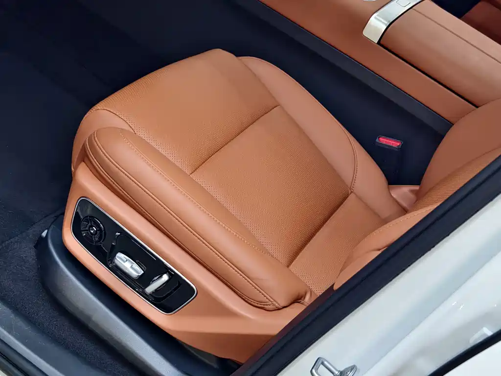 Li Auto Li L7 — миниатюра 15