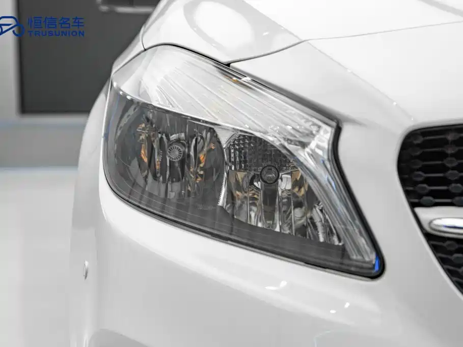 Mercedes-Benz A-Class (Import) — миниатюра 5