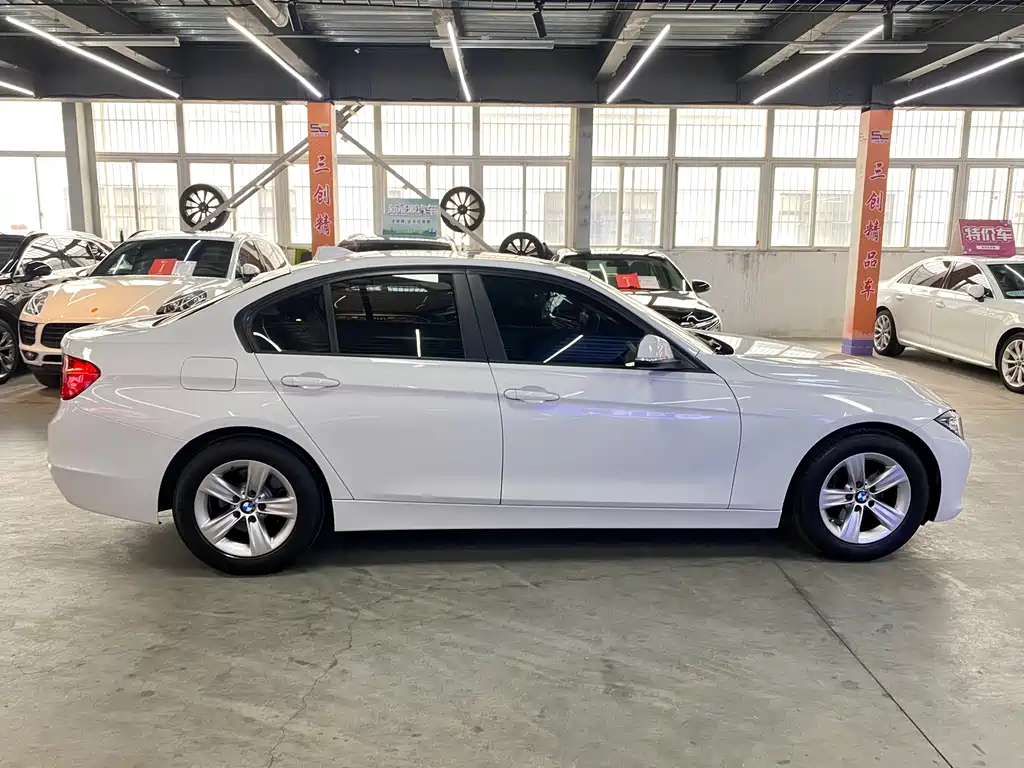 BMW 3 Series 3 2014 320i Fashion