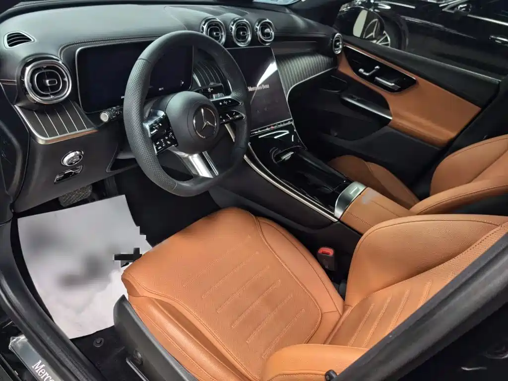Mercedes-Benz GLC — миниатюра 10