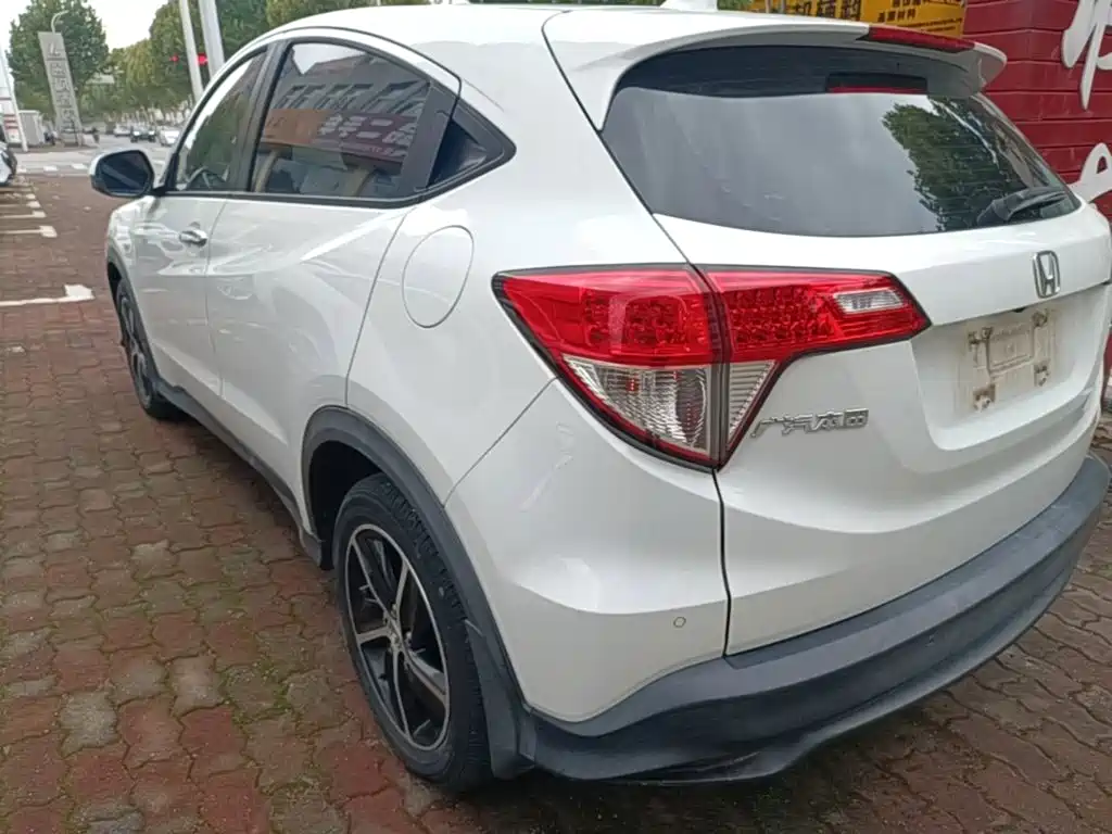 Honda Vezel — миниатюра 5