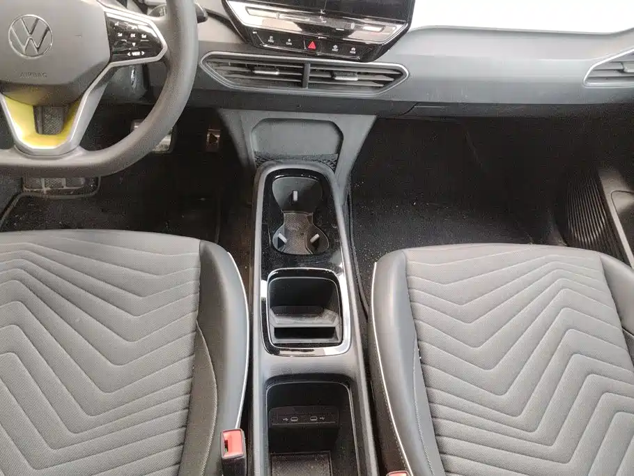 Volkswagen ID.3 — миниатюра 15