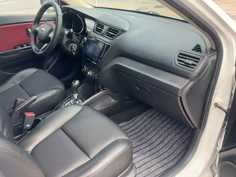 Kia K2 — миниатюра 7