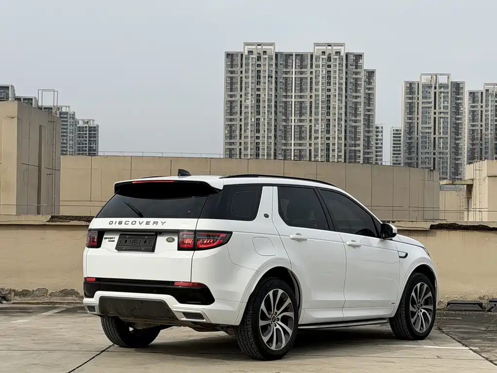 Land Rover Discovery Sport — миниатюра 9