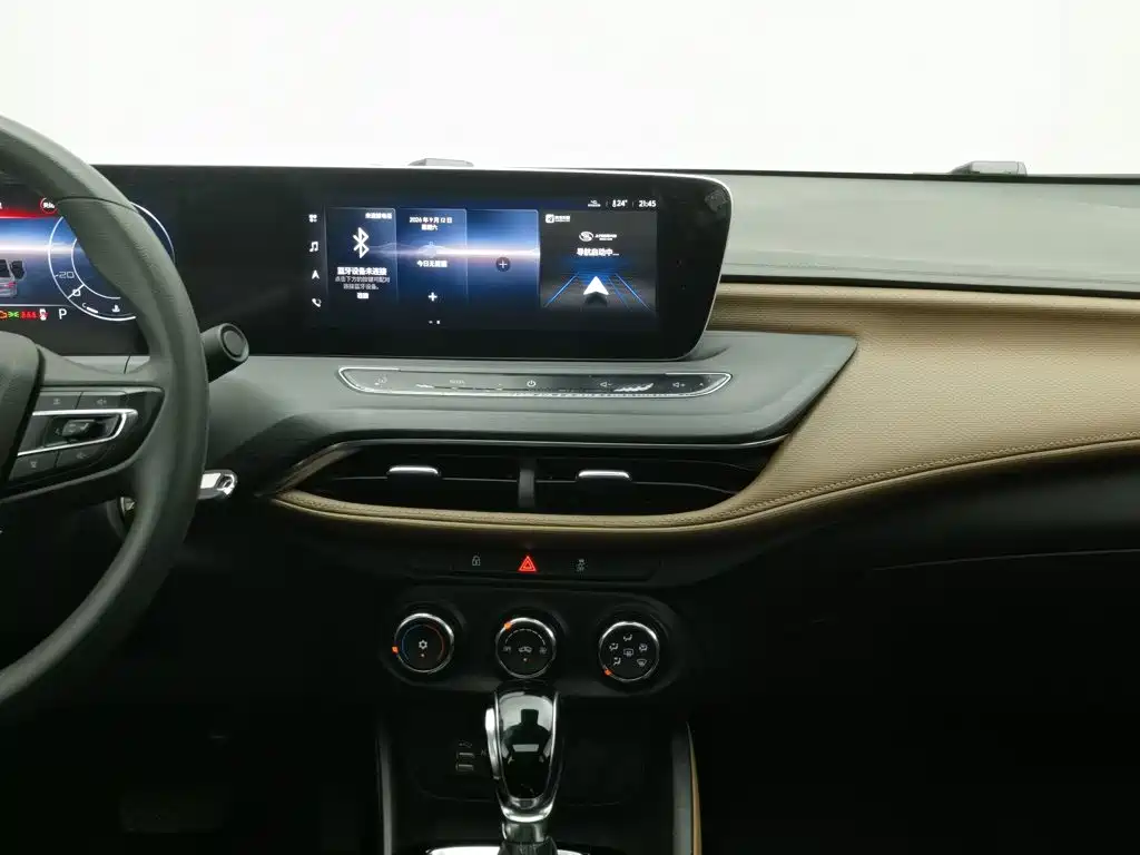 Buick Verano — миниатюра 12