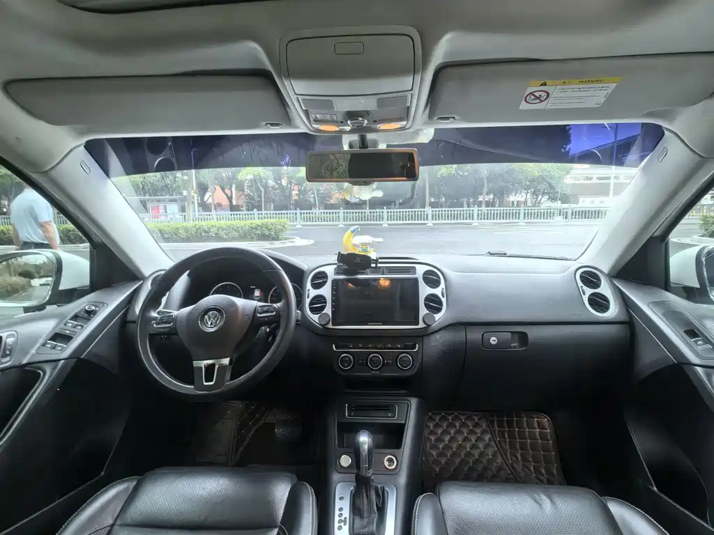 Volkswagen Tiguan — миниатюра 13
