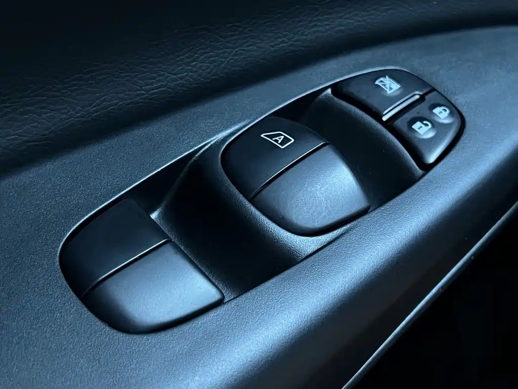 Nissan Sylphy — миниатюра 13