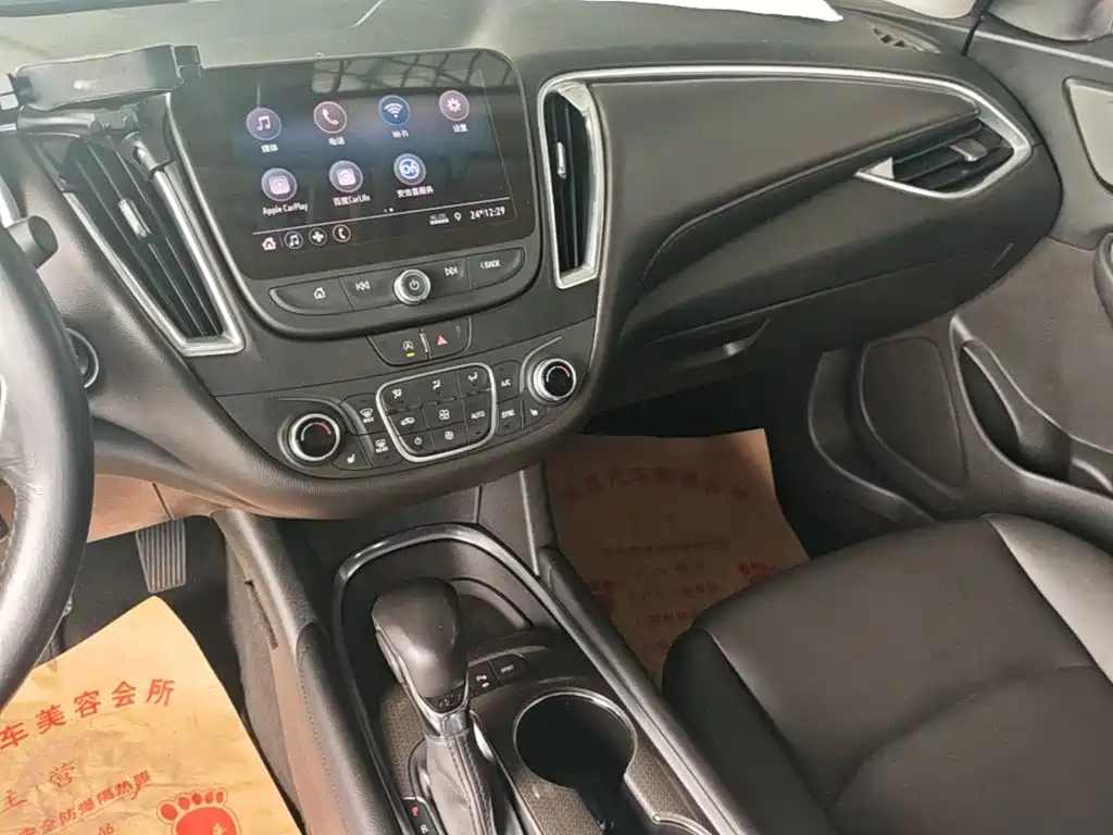 Chevrolet Malibu XL — миниатюра 13