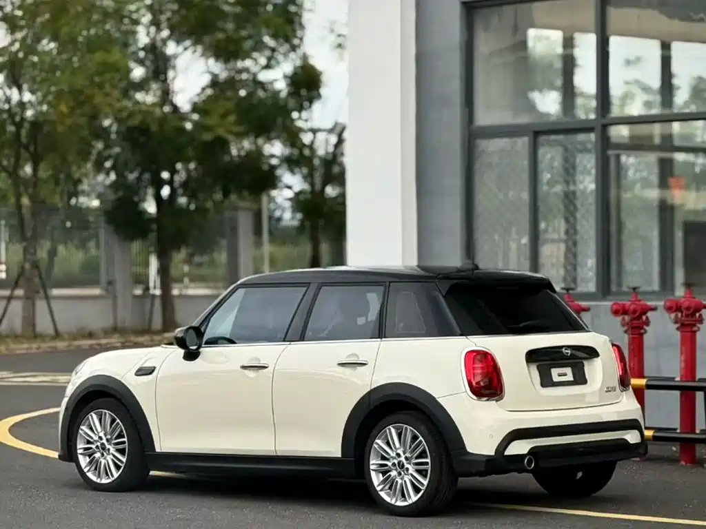 MINI Mini — миниатюра 9