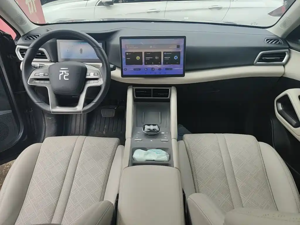 BYD Yuan UP — миниатюра 10