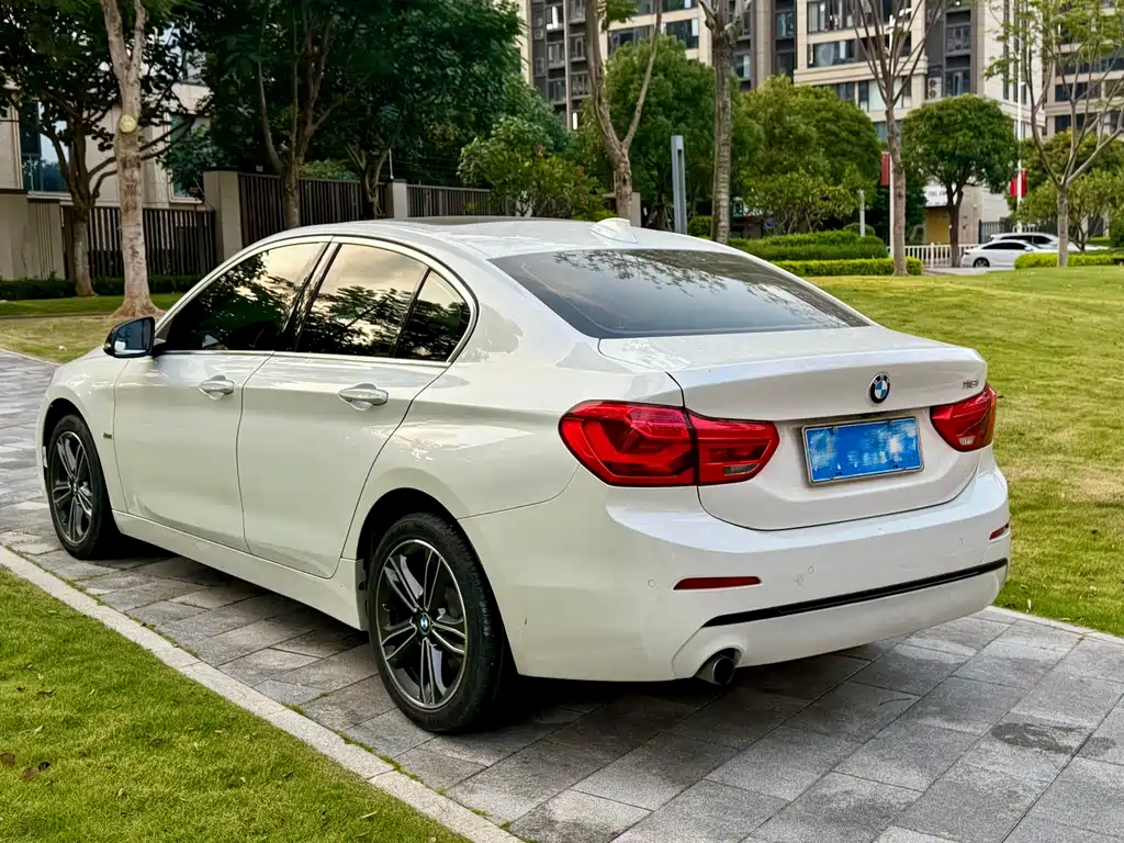 BMW 1 Series — миниатюра 4