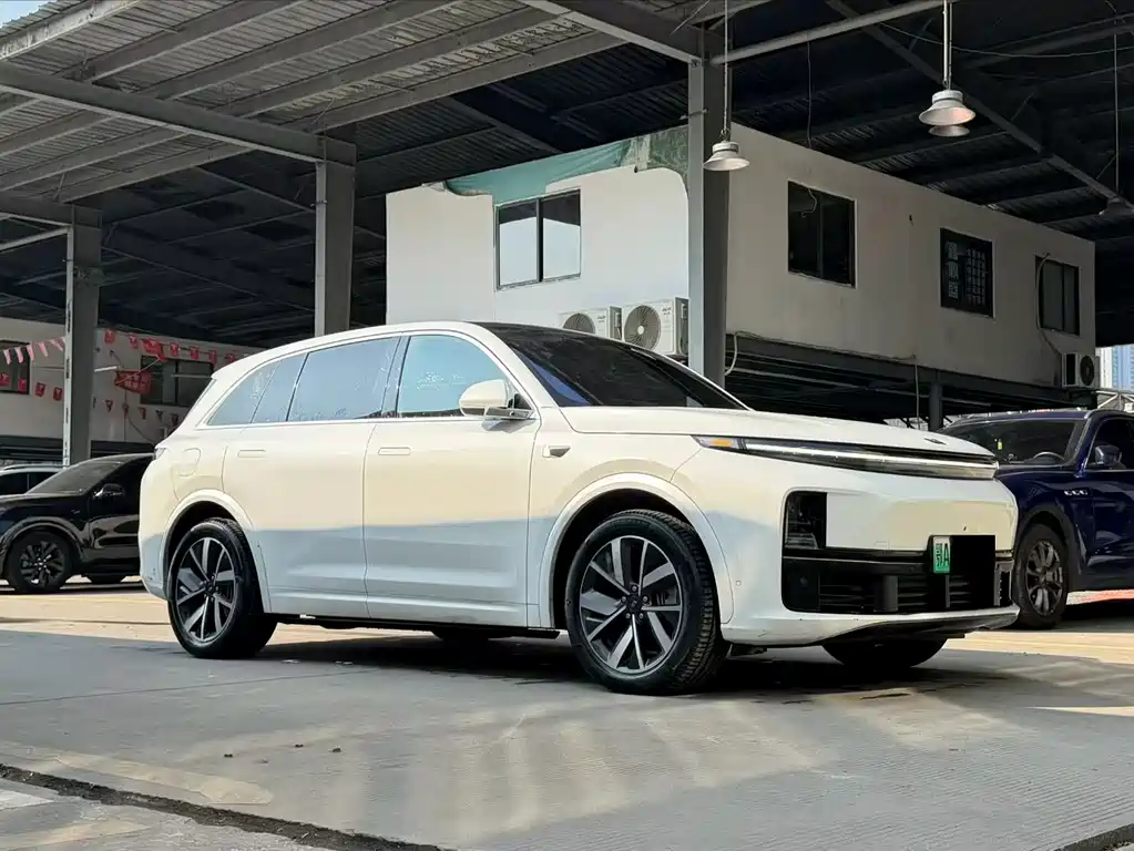 Li Auto Li L7 — миниатюра 3
