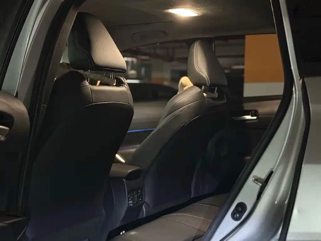 Toyota Frontlander — миниатюра 3