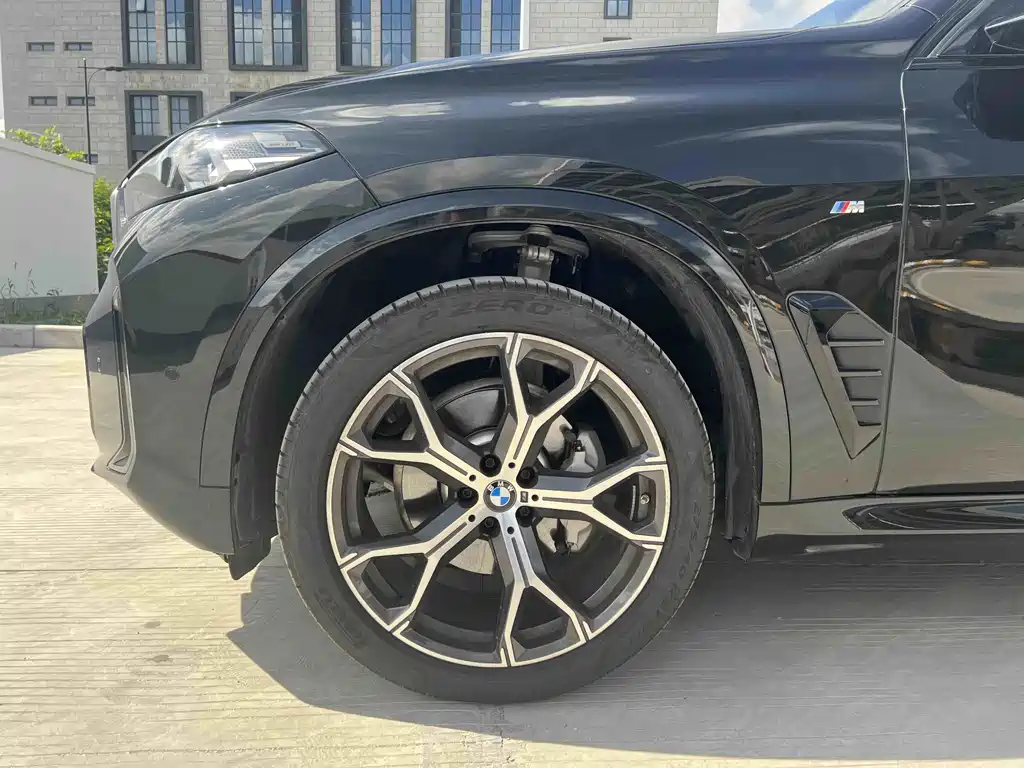 BMW X5 — миниатюра 3
