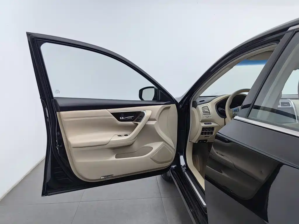 Nissan Teana — миниатюра 8