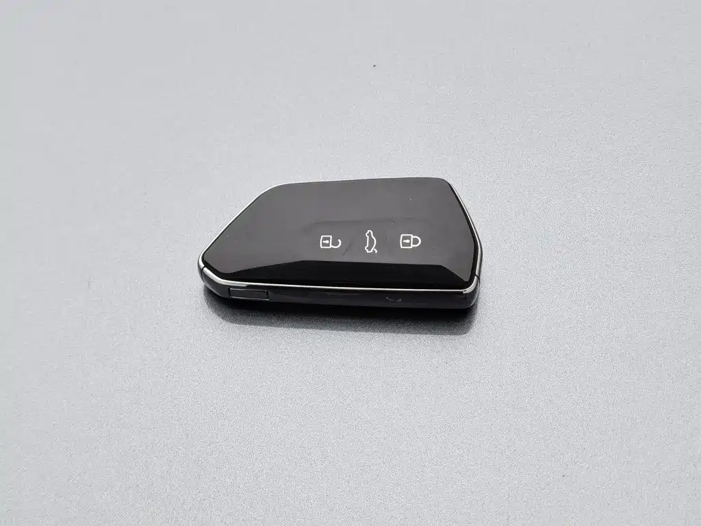 Volkswagen ID.4 X — миниатюра 19