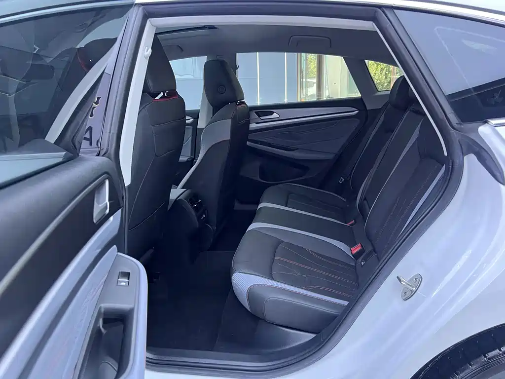 Volkswagen Lamando — миниатюра 14
