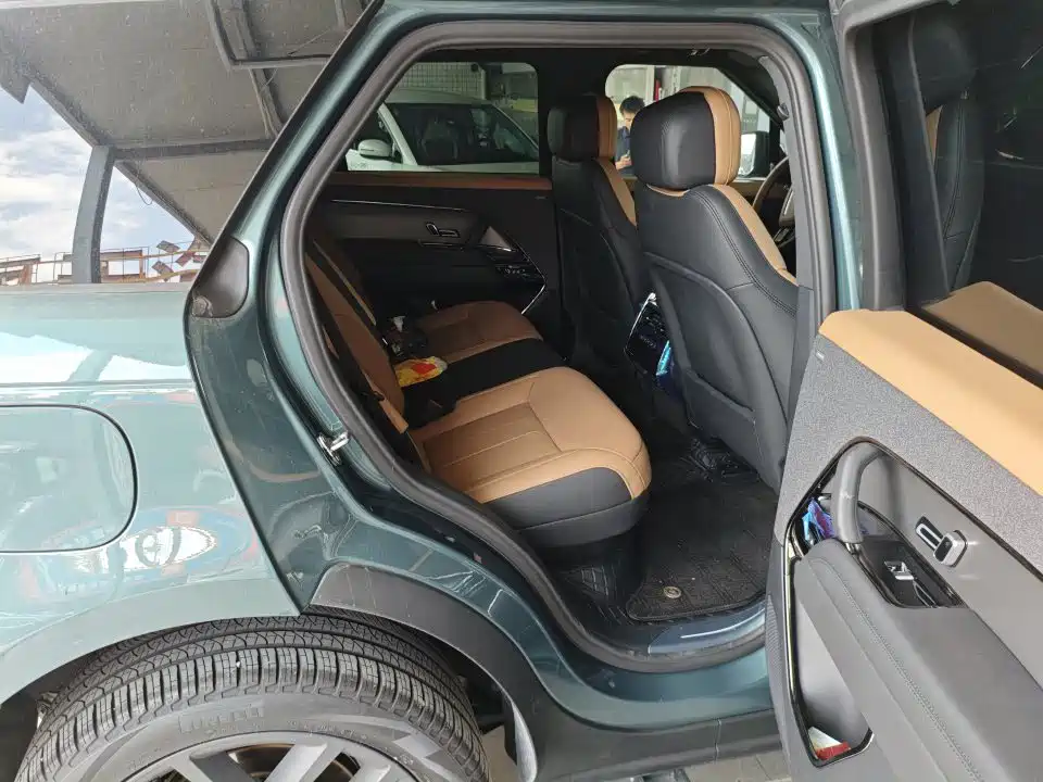 Land Rover Sport — миниатюра 11